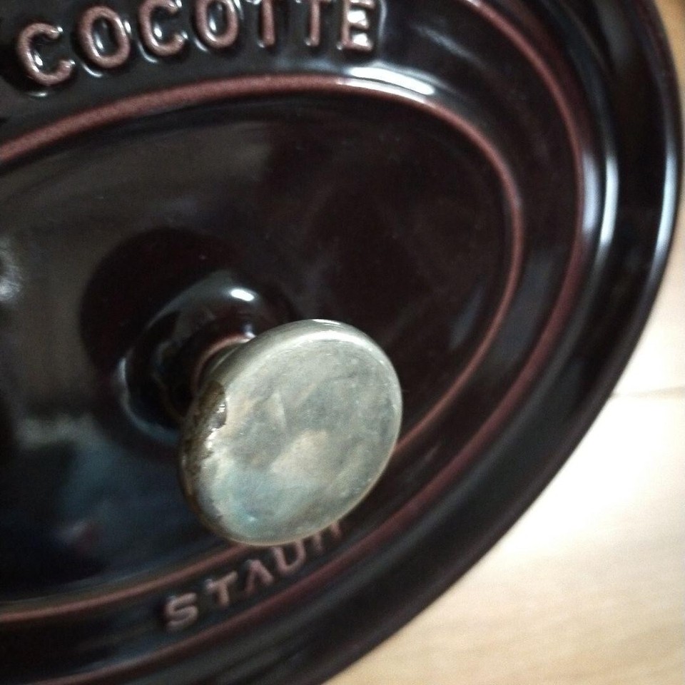 Staub 27 Eggplant Discontinued Color black used japan grill cooking