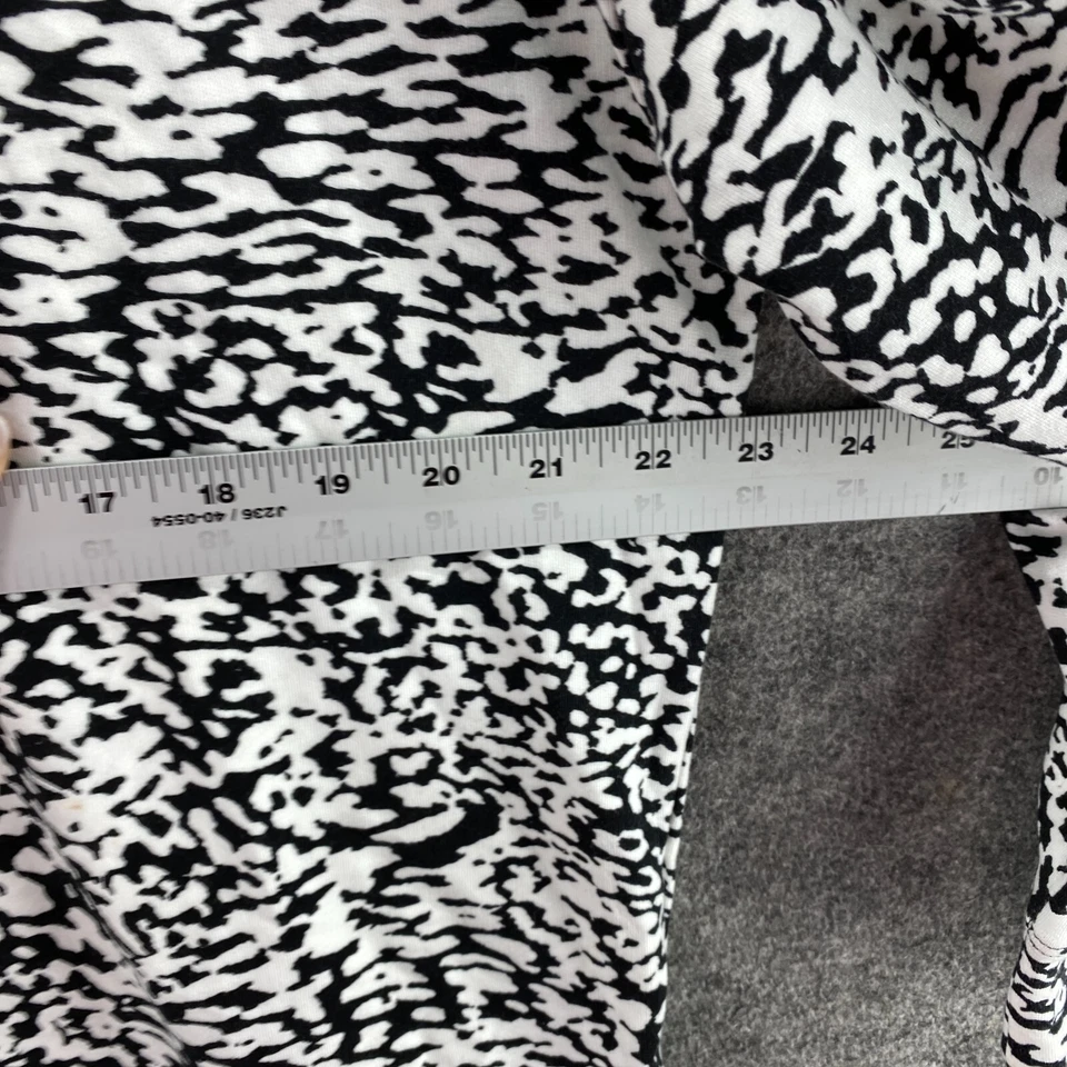 Athleta 运动服上衣女式 S 小号白色几何图案长袖圆领 — 第 3/4 张图片