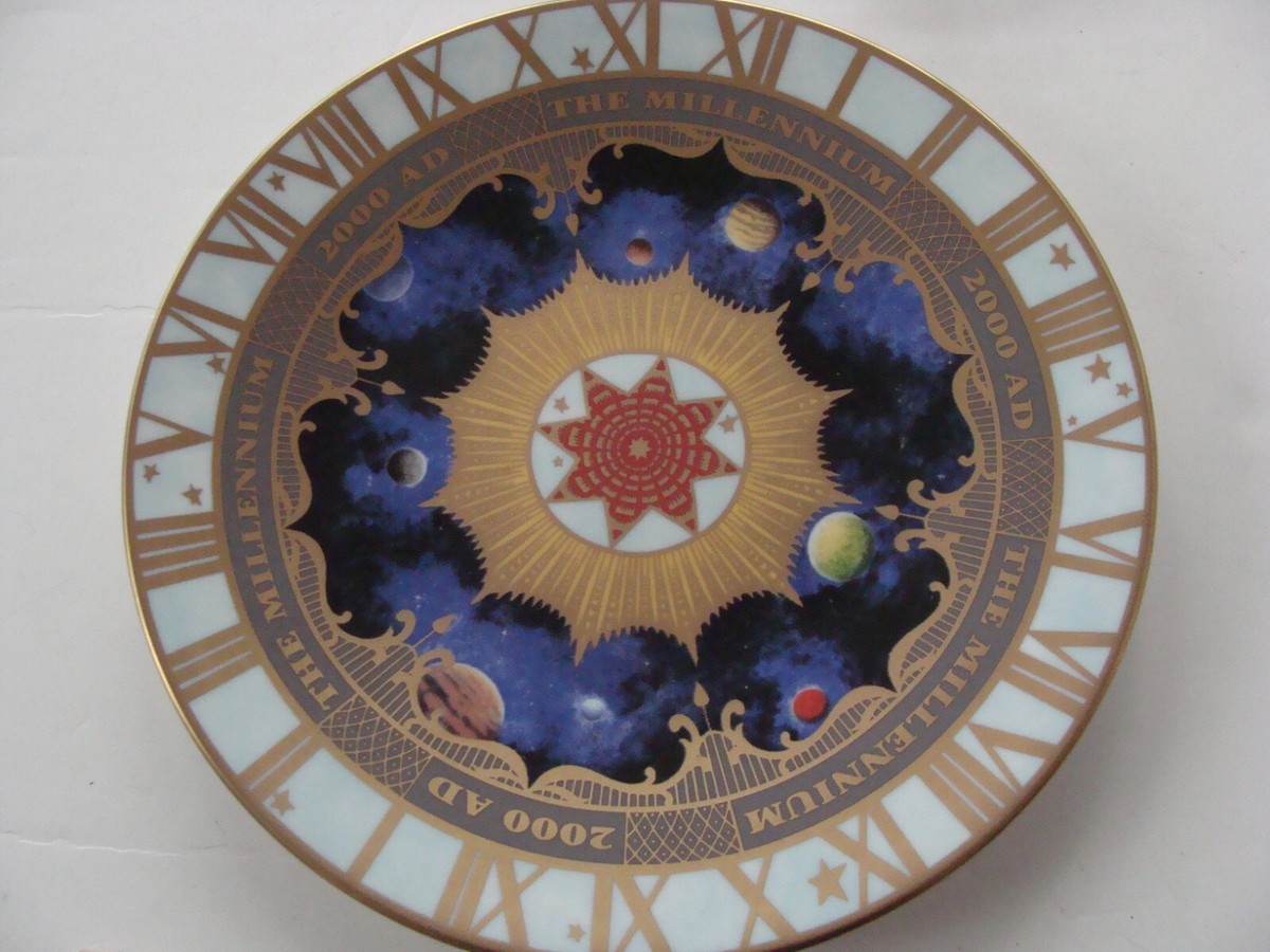 NIB VTG 2000 ROYAL WORCESTER MILLENNIUM Pattern PLATE 8.25