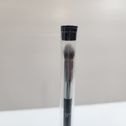 it Cosmetics Heavenly Luxe Tapered All-Over Shadow Brush No. 27 NEW in Box - Picture 4 of 5