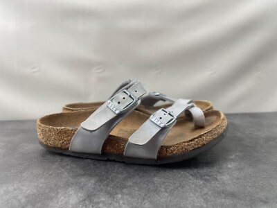 Birkis Birkenstock Mayari Sandals Kids Youth 30 /12 Shoes Silver Toe Thong Shoes