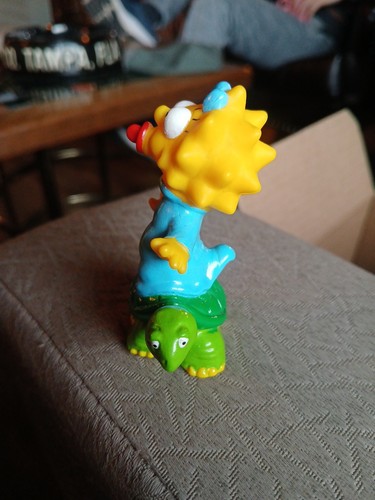 THE SIMPSONS MAGGIE SIMPSON STANDING ON TURTLE FIGURE 1990 VINTAGE 3" - Picture 6 of 8
