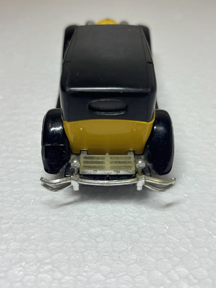Coche diecast vintage Solido 1929 Cadillac L-29 1/43 Francia amarillo/negro Foto 4 de 4