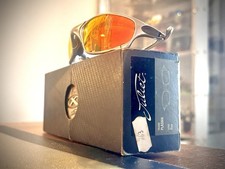 Oakley Juliet Fire Medusa Romeo C Six Penny Xx X Squared Metal Serial Raw