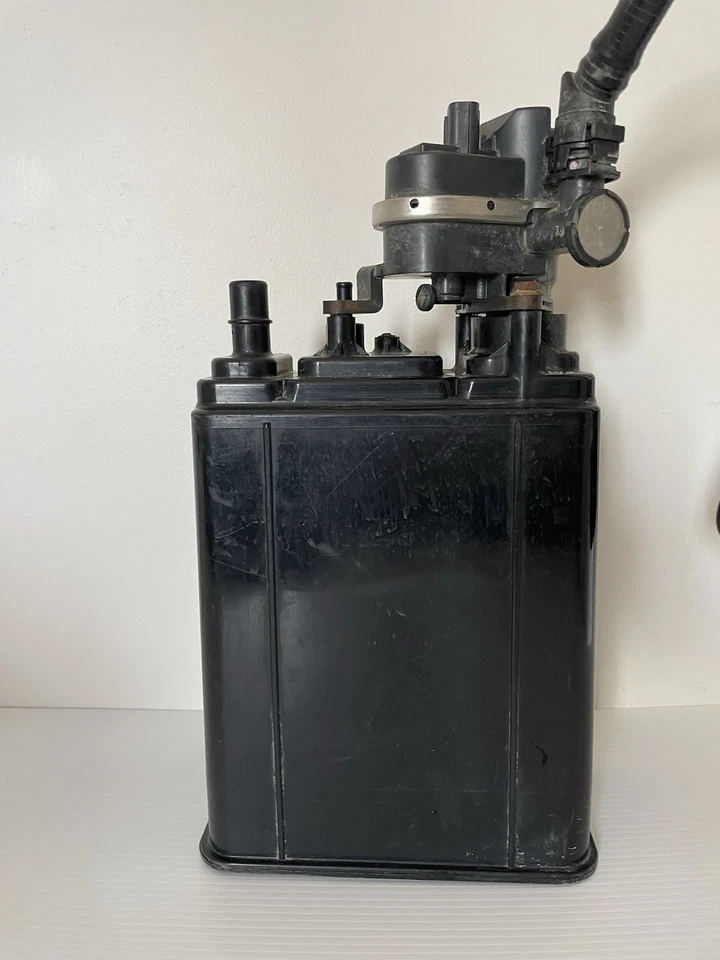 Toyota Highlander 2006 HV bote de carbón de vapor de combustible OEM+ Foto 2 de 4