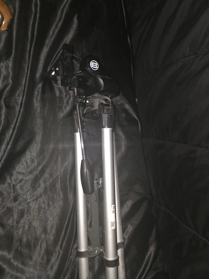 Tripod For Telescope/camera Set Up 45 Inches To The Top Fully Extended - Image 4 of 4