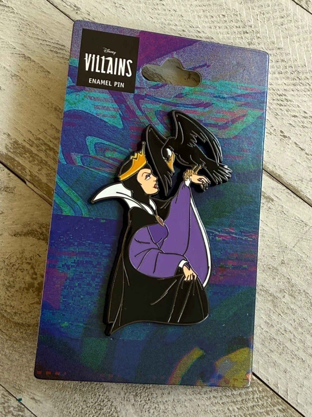 NEW ON CARD! Disney Snow White Evil Queen Maleficent Metal Enamel Pin!