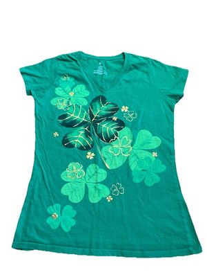Ladies MED 4-leaf clover design print green cotton tee gold accents St Pat Day