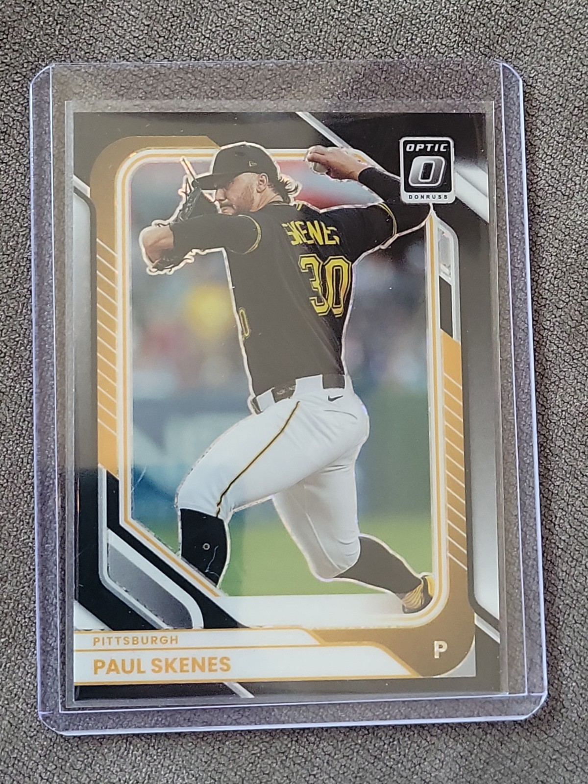 PAUL SKENES Pirates Color Match 2026 Donruss Optic BLACK CIRCLES Prizm #70