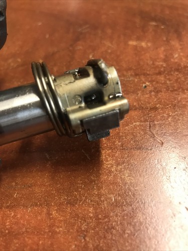 Used OEM Parts Output Shaft Clamp For DEWALT DW938 Type 2 18V Reciprocating Saw - Picture 5 of 11