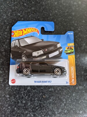 Hot Wheels HCT69	2022	HW Wagons	5/5	Audi	1994 RS2 Avant	228/250	Black