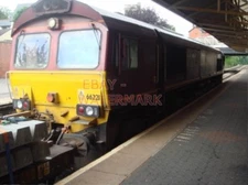 PHOTO  EWS CLASS 66 LOCO NO 66221