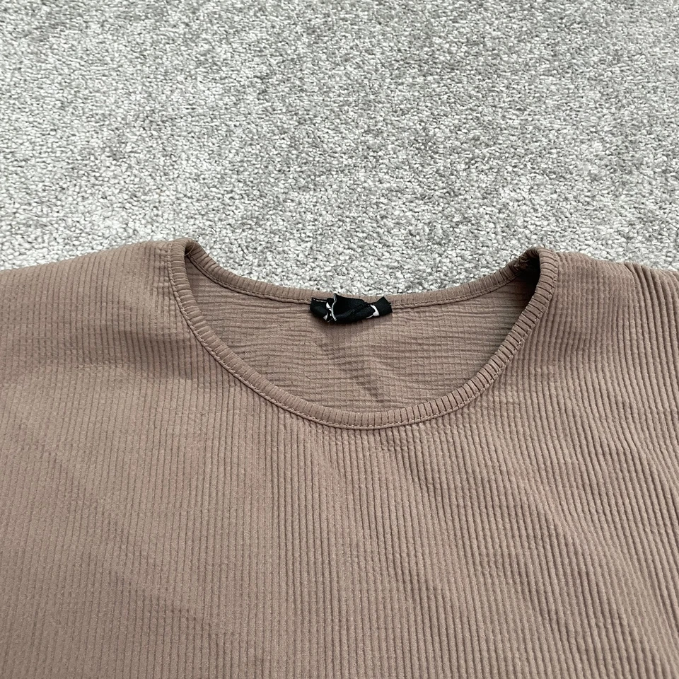 Boohoo 男子罗纹针织宽松版型衬衫男式大号棕色圆领弹力上衣 — 第 4/4 张图片