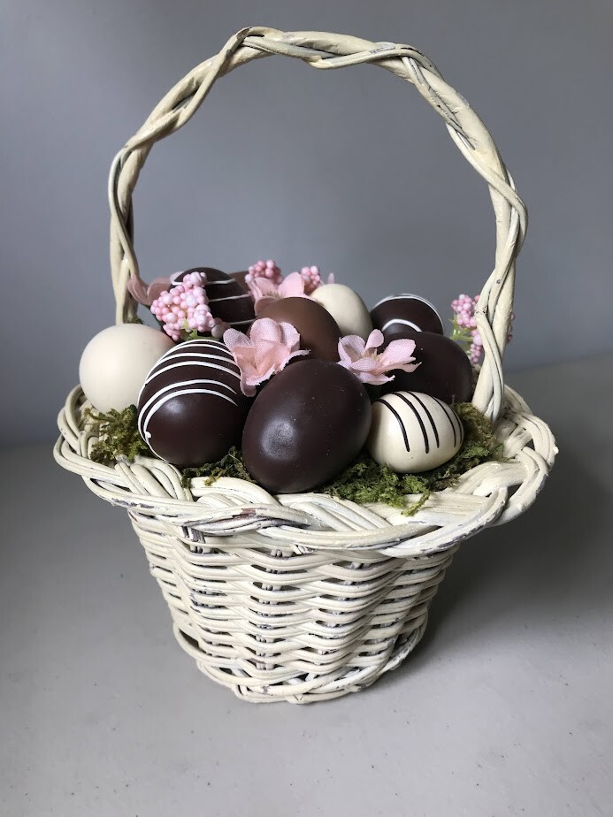 Vintage Easter Basket with Chocolate Eggs Decoration eBay