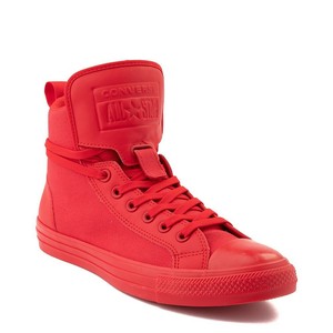 puma middle distance spikes