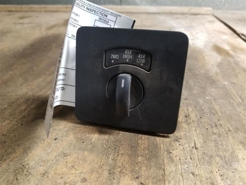 F250SD    2005 Dash/Interior/Seat Switch 1574633