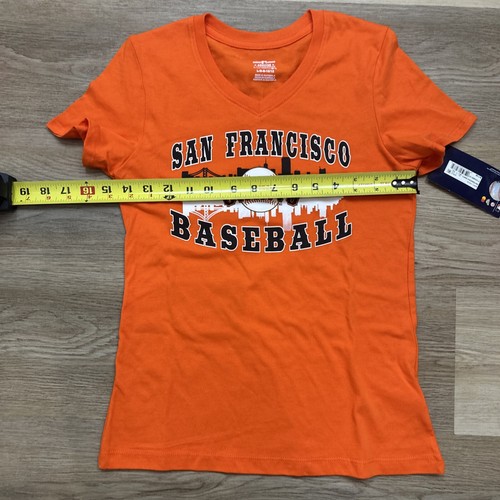 San Francisco Giants MLB Baseball Women's Large NEW V-neck Short Sleeve T-shirt - Picture 10 of 12