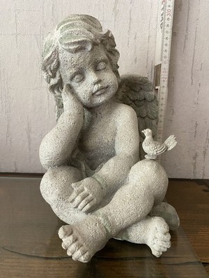 Engel Putte Sitzend mit Taube Deko Figur Kunstharz Kunststein Garten Statue