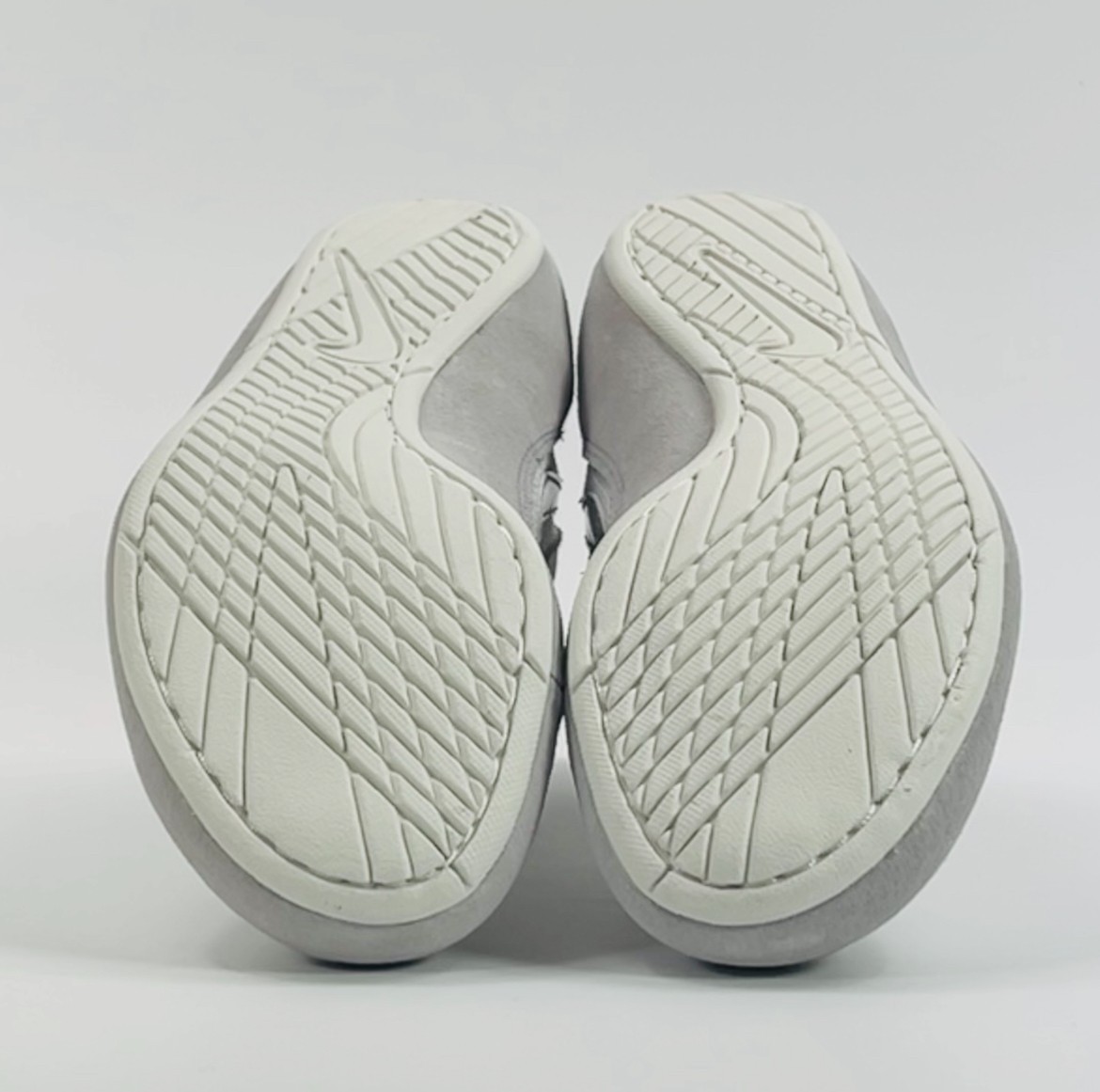 Nike Speedsweep 7 \'White Metallic Silver\' 366683-100 Wrestling Multi Size Nike SpeedSweep 7 Wrestling Shoes  main image 4