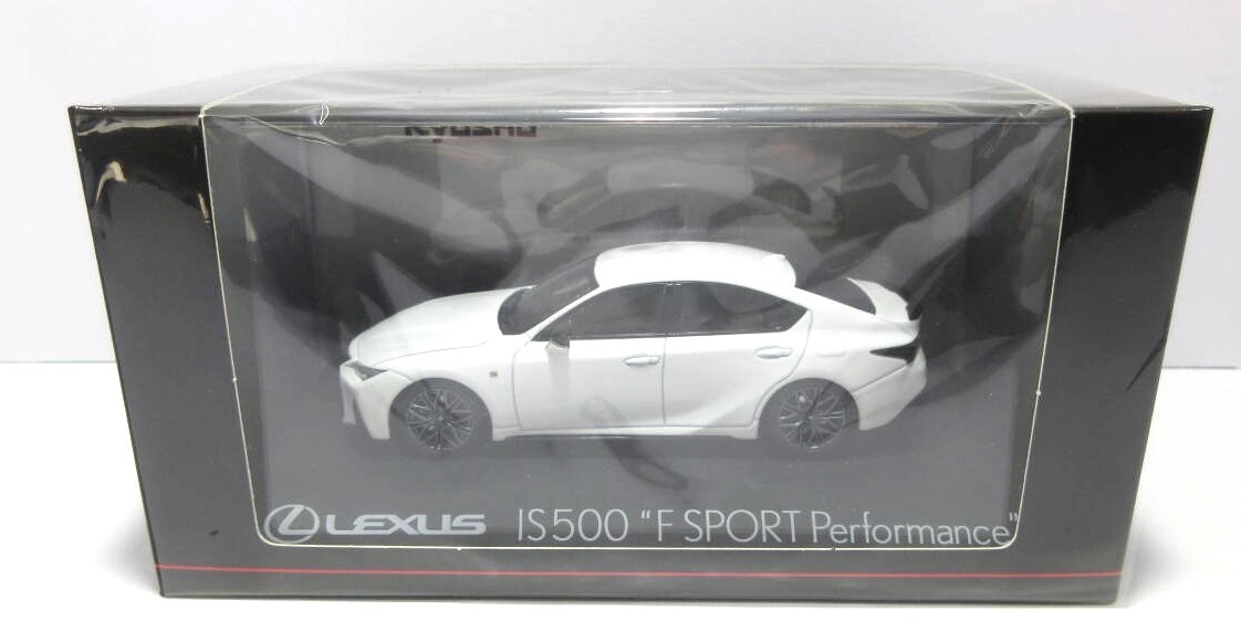 1/43 Lexus IS500 F SPORT Performance White Diecast Kyosho