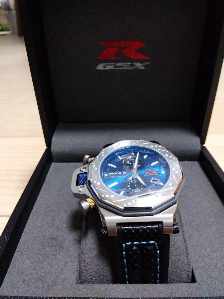 Reloj colaboración KENTEX SUZUKI MOTO-R GSX-R cantidad limitada 300 piezas Foto 2 de 4