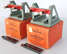 O Gauge HORNBY TRAINS No. 1  Spring Buffer Stops  x 2    (A)