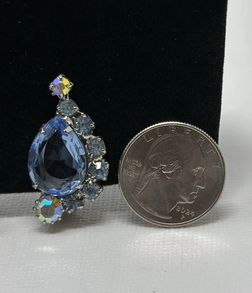 Pendientes Vintage Años 50 Azul y AB Estrás Grande Declaración Clip Grueso Brillante Foto 2 de 4
