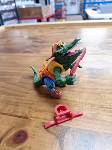 Vintage TMNT 1989 Leatherhead Action Figure Complete With Accessories Playmates