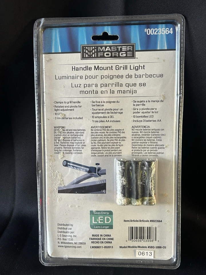 Master Forge Manija Montaje Abrazadera Parrilla Luz LED Giratoria y Pivote Plateada Nuevo Sellado Foto 3 de 4