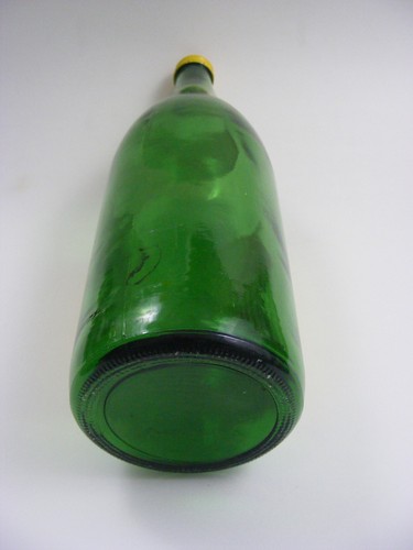 Squirt 32 Oz Quart Green Glass Paper Label Soda Pop Bottle W/Cap 1984 Holland MI - Picture 5 of 7