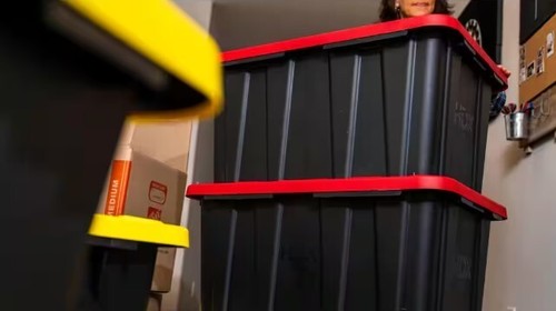 27 Gal. Tough Storage Tote in Black and Red Storage Box New - Picture 10 of 10
