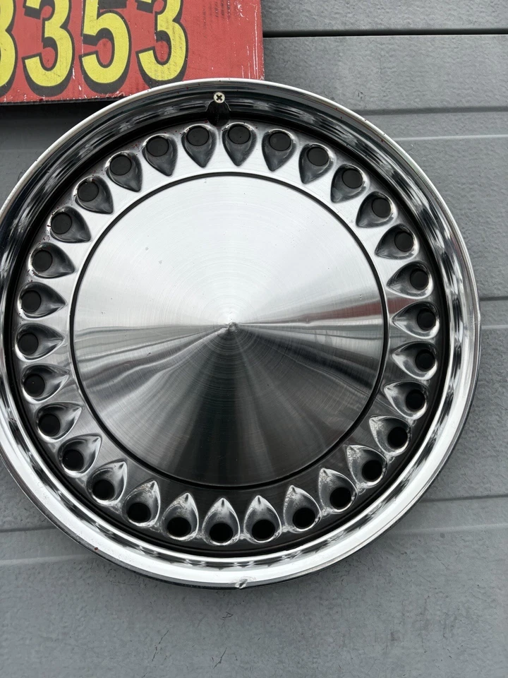 Juego de 4 tapacubos originales de acero inoxidable AMC Gremlin Hornet Spirit Pacer 1975-83 s 14” Foto 3 de 4