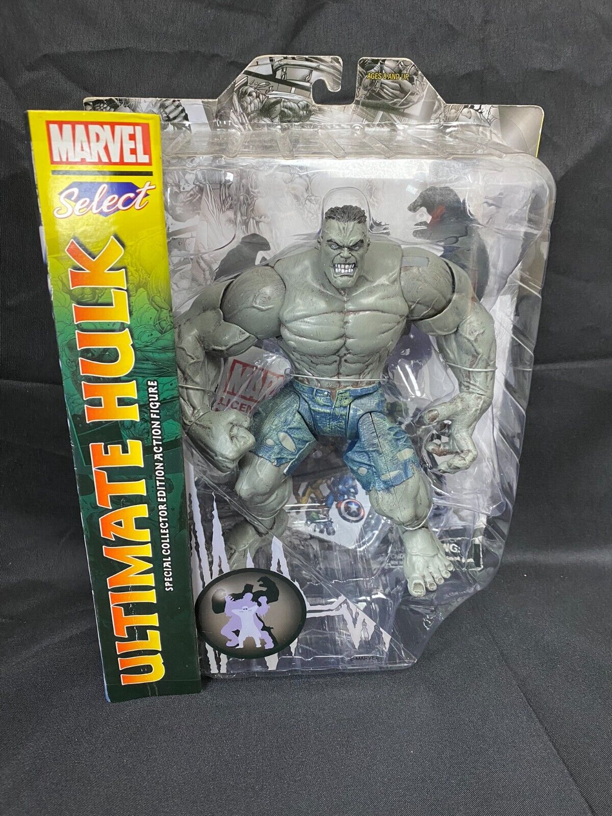 Marvel Select Ultimate Gray Hulk Action Figure (Diamond Select Toys)