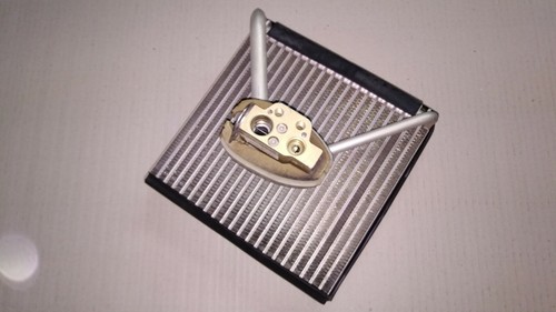 VW Polo 9N Original Klimaverdampfer von Behr