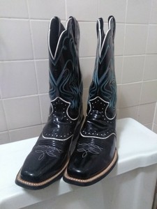 patent leather cowboy boots womens