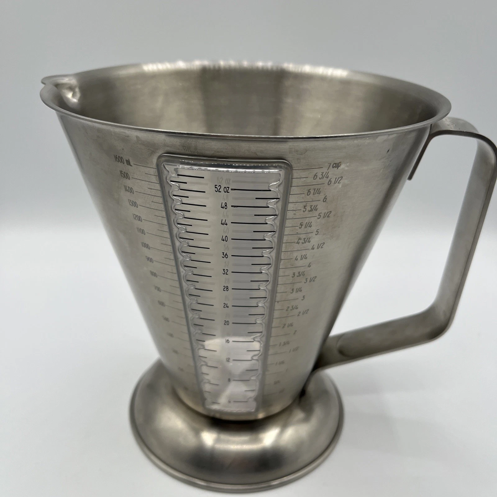 AMCO 18/8 Stainless Steel Measuring Cup Pitcher 52 oz 7 Cups 2 Quarts