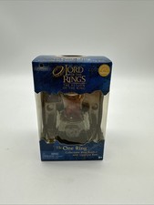 Lord Of The Rings Return Of The King The One Ring Applause Light Up Stand Rare