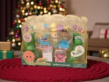 Pea Pod Babies Giant Playset Including Two Mini Collectible Dolls, Assorted