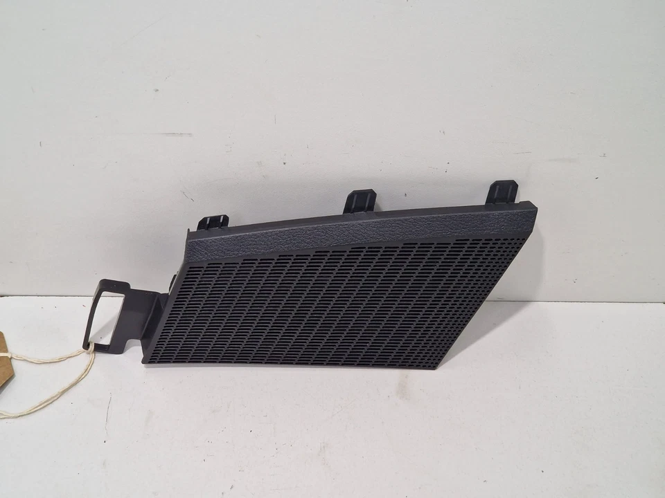 NISSAN QASHQAI DASHBOARD SPEAKER TRIM 2023 FRONT PASSENGER SIDE 281776UA1A J12 - Image 4 of 4