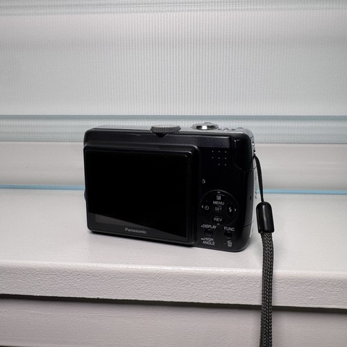 PANASONIC LUMIX DMC-LZ7 DIGITALKAMERA 7,2 MP 6x ZOOM (GETESTET) - Bild 4 von 10