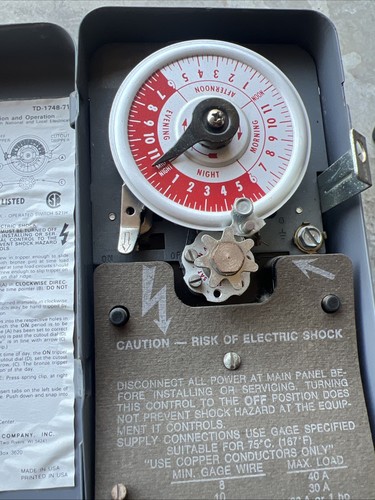 Paragon 4004-71 Heavy Duty 24-Hour Electromechanical Timer 208-277V DPST 40A EUC - Picture 4 of 5