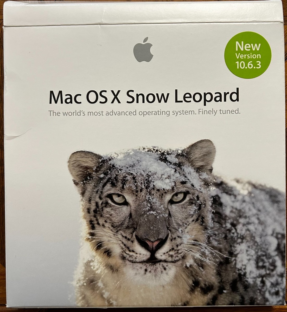 Mac OS X Snow Leopard (10.6.3) Retail DVD — Complete Box — Clean