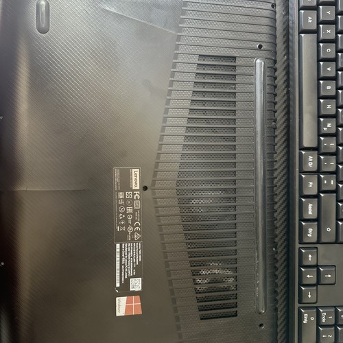 Lenovo Y520-151KBN - Bild 10 von 10