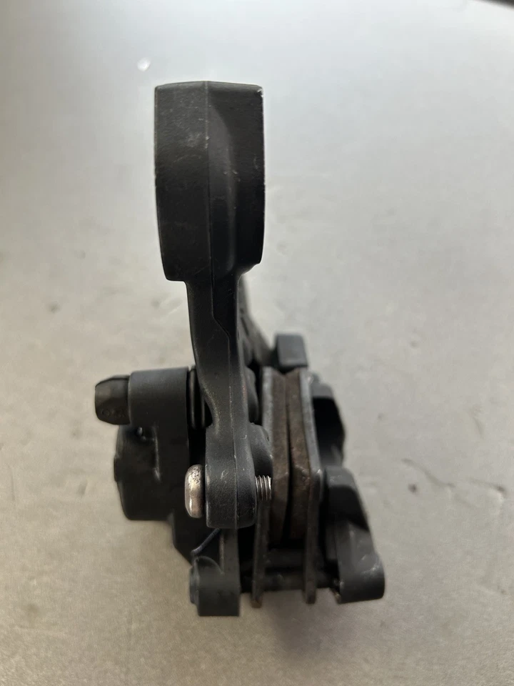 Pinza de freno trasera Triumph StreetTriple 675 Brembo Foto 3 de 3