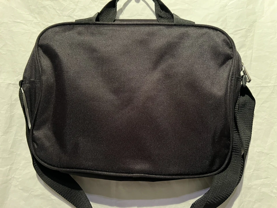 Bolso Mensajero Chaps Huntley con Correa 14x11x4 Negro Rojo - Excelente Estado Foto 4 de 4