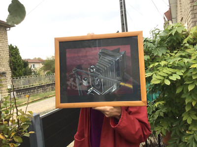 Schönes Kohlebild Realisierung einer alten Kamera mit Faltenbalg ''Schöne Kunst''