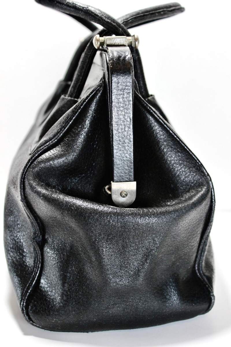 Vintage PRADA Black Leather Metal Frame Dr Bag Cerniera Double