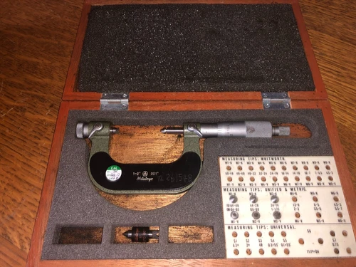 MITUTOYO THREAD SCREW MICROMETER NO. 126-138  1-2" .001" 8 ANVILS
