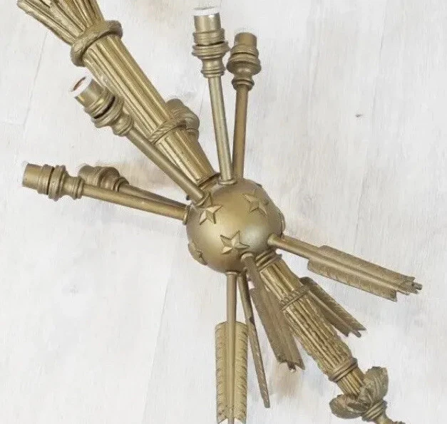 Maison BAGUES Lustre en bronze doré à 6 bras de lumiere & pomme de pin, H 65cm - Photo 3/4