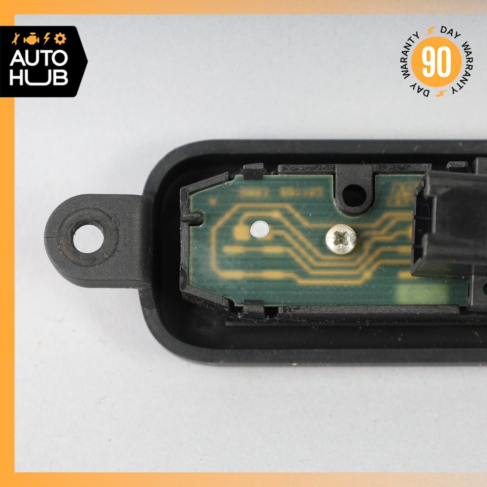 03-13 Maserati Quattroporte M139 Rear Center Console Switch Control OEM